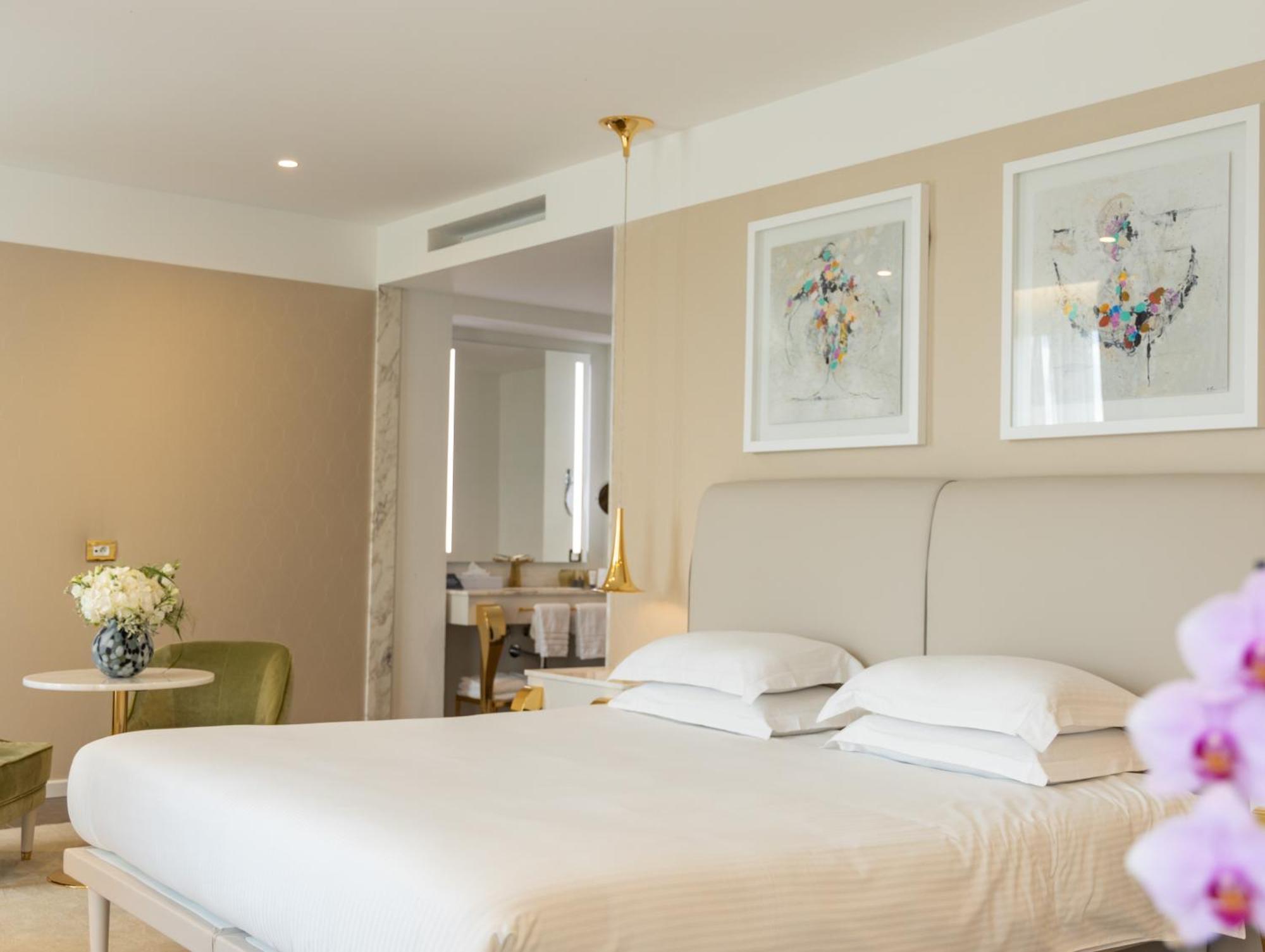 Suite Junior con vista sul fiume e accesso gratuito al centro benessere
